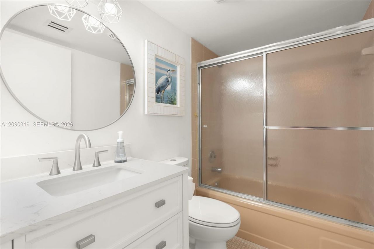 7684 NW 18th St , Unit 404, Margate, FL 33063 Photo