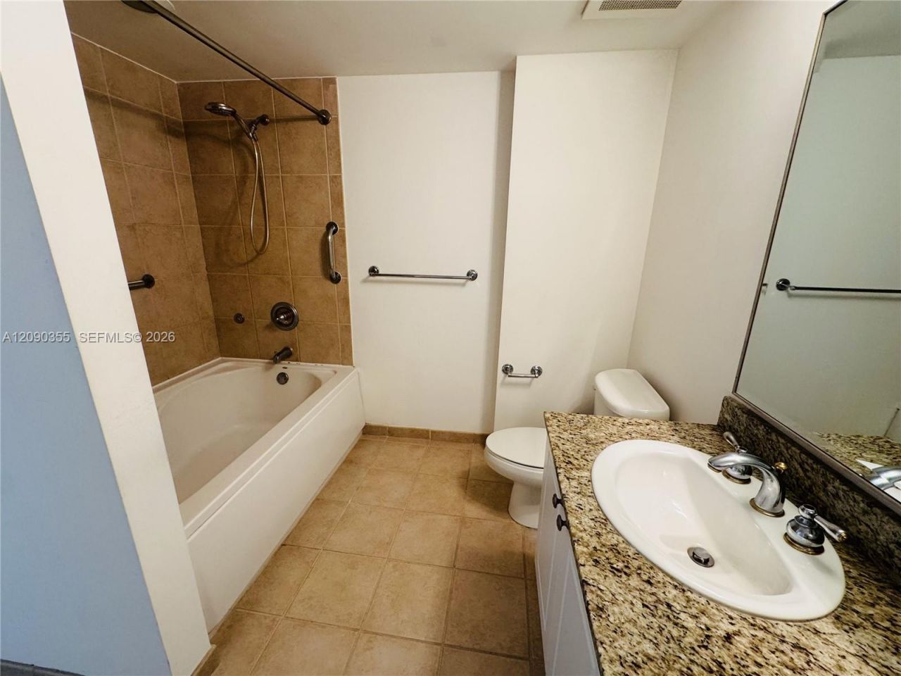 19501 W Country Club Dr , Unit 1006, Aventura, FL 33180 Photo