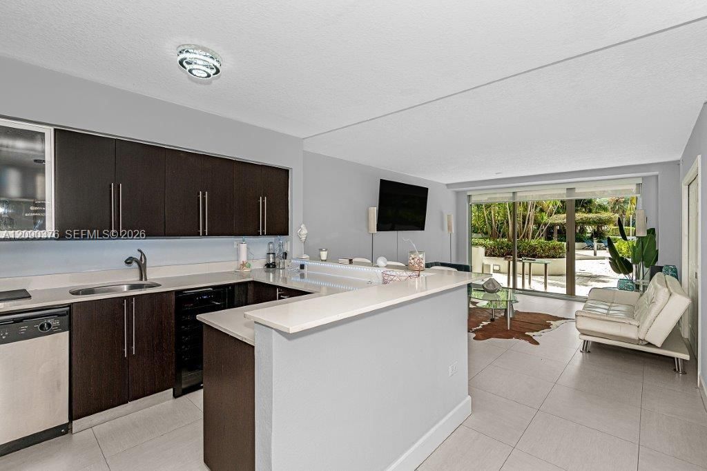 1500 Bay Rd, Unit 128S, Miami Beach, FL 33139 Photo