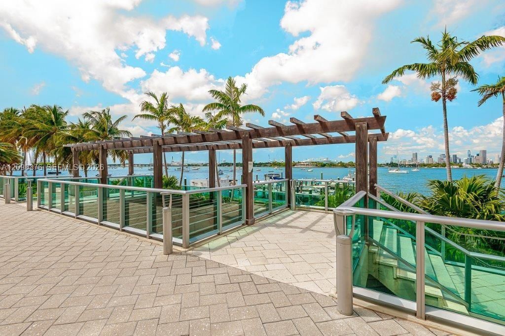 1500 Bay Rd, Unit 128S, Miami Beach, FL 33139 Photo