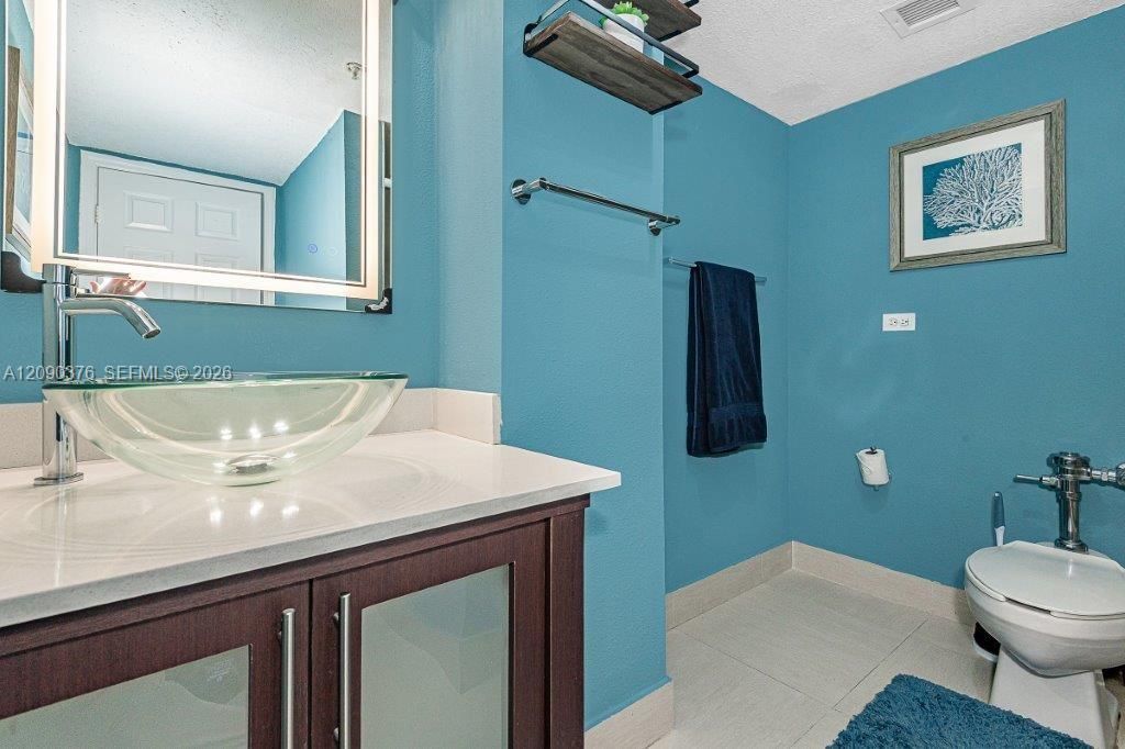 1500 Bay Rd, Unit 128S, Miami Beach, FL 33139 Photo