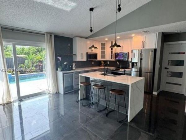 3415 55th Dr E , Bradenton, FL 34203