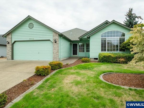 3224 18th St SE, Albany, OR 97322