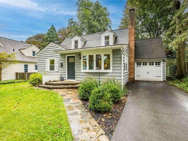 162 Clovercrest Drive , Rochester, NY 14618