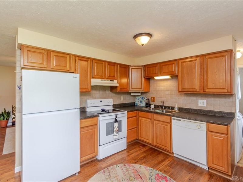 3370 Scheyhing Road, Lewisburg, OH 45338 Photo 12