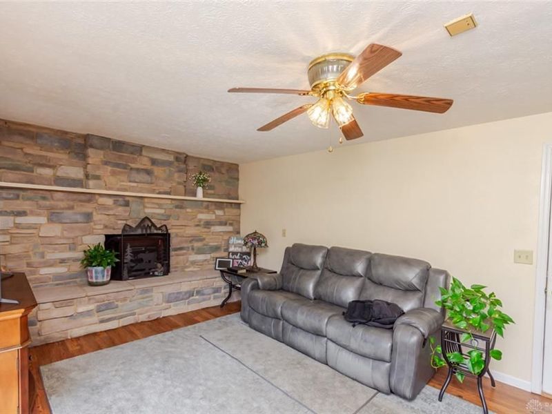 3370 Scheyhing Road, Lewisburg, OH 45338 Photo 8