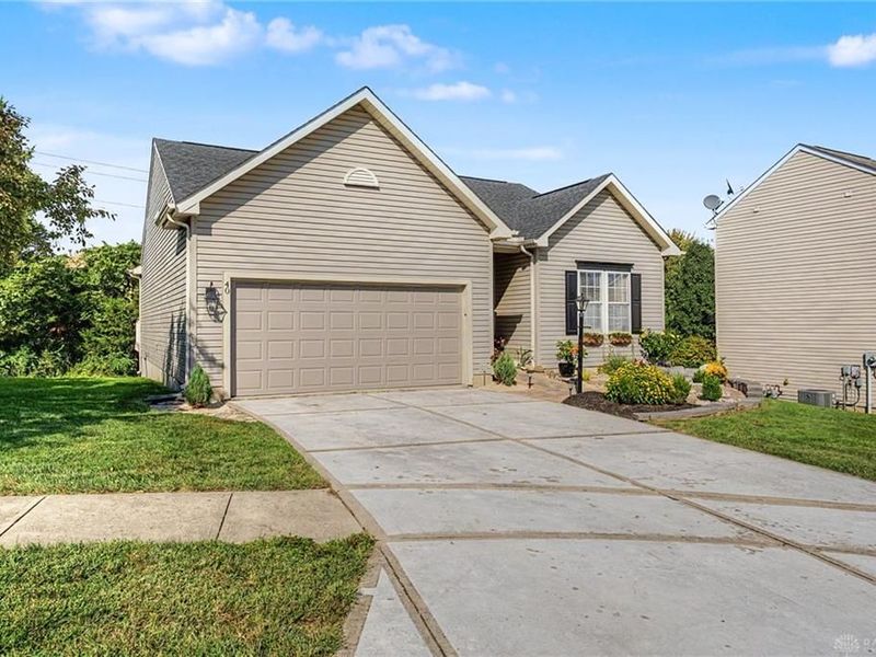 40 Teil Tree Court, Monroe, OH 45050 Photo 2