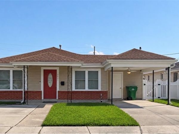 3041 HERO Drive , Gretna, LA 70053