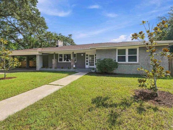 1808 N Reus St, Pensacola, FL 32501