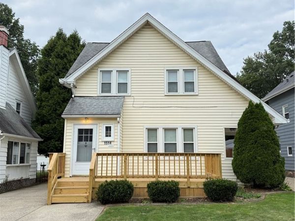 1514 8th Street , Cuyahoga Falls, OH 44221