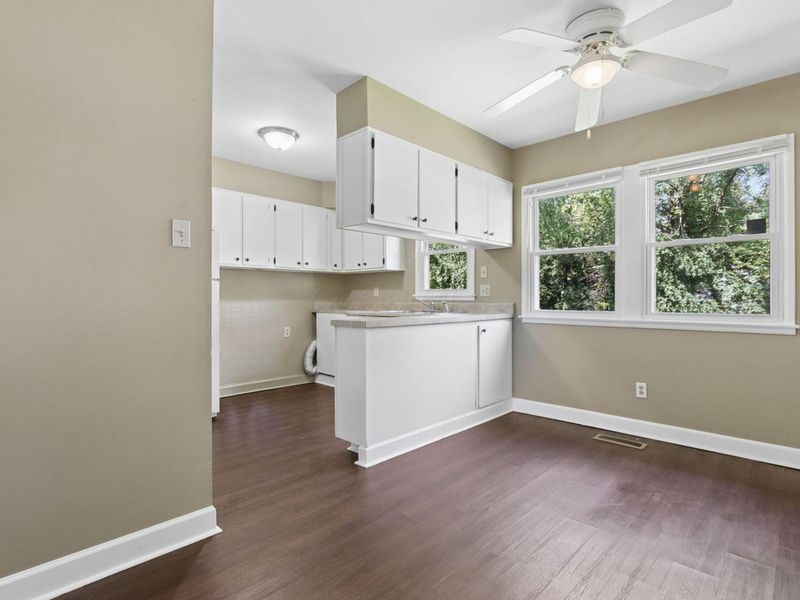 4732-4738 Beacon Hill Road, Columbus, OH 43228 Photo 11