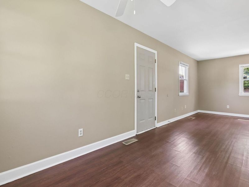 4732-4738 Beacon Hill Road, Columbus, OH 43228 Photo 13