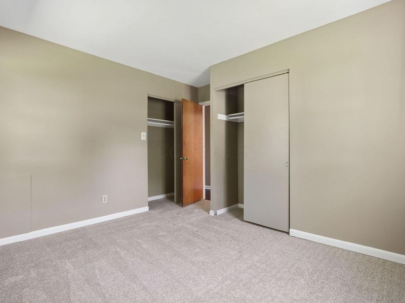 4732-4738 Beacon Hill Road, Columbus, OH 43228 Photo 24