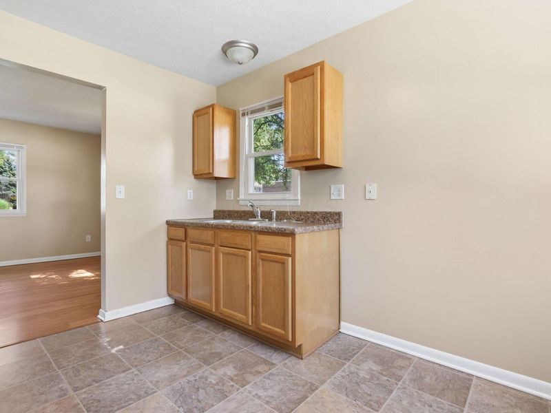 4732-4738 Beacon Hill Road, Columbus, OH 43228 Photo 34