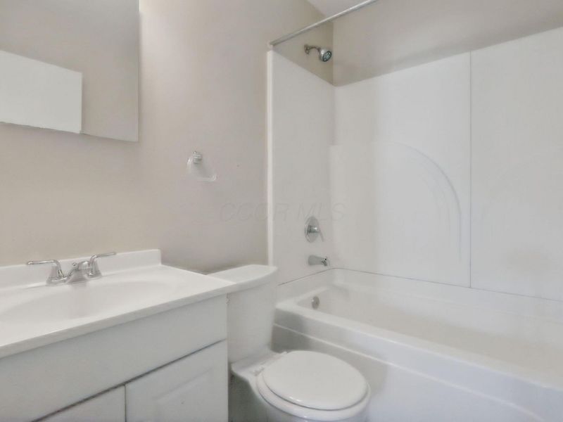 4732-4738 Beacon Hill Road, Columbus, OH 43228 Photo 43