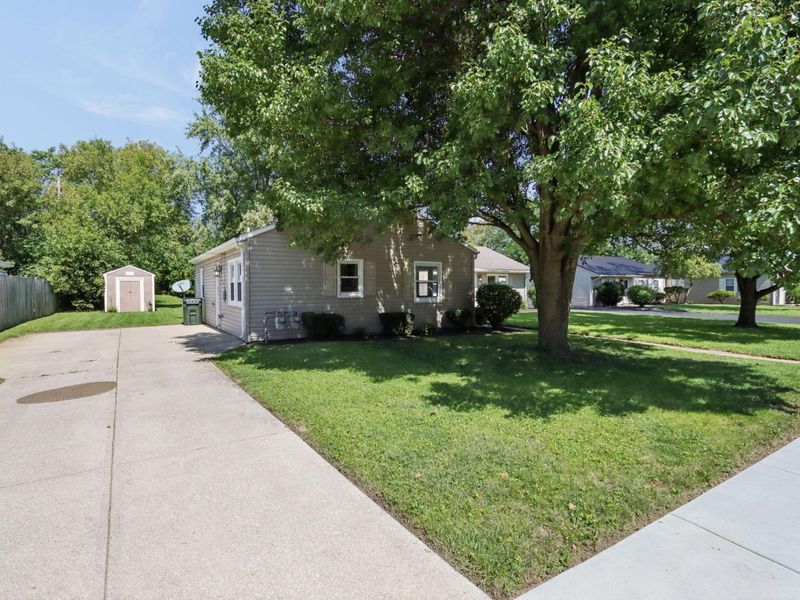 4732-4738 Beacon Hill Road, Columbus, OH 43228 Photo 5