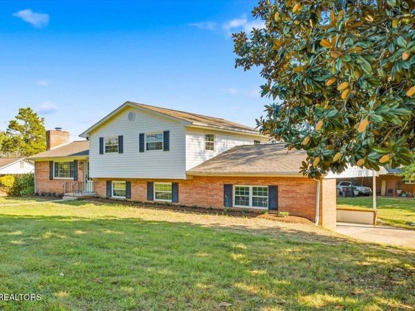 2320 Monterey Rd, Knoxville, TN 37912