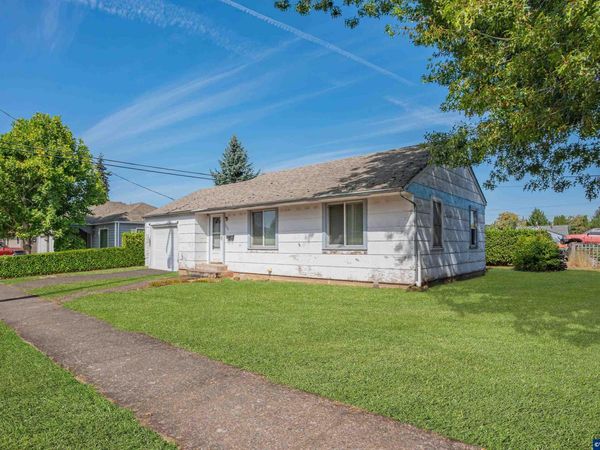 265 E Isabella St, Lebanon, OR 97355