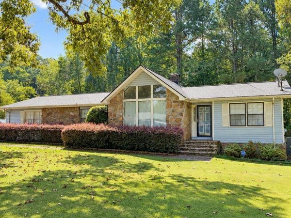 51 Vine Street, Piedmont, AL 36272