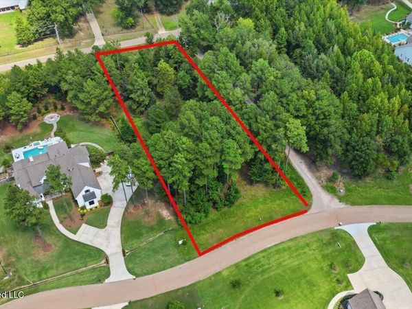 112 Hidden Glades, Ridgeland, MS 39157