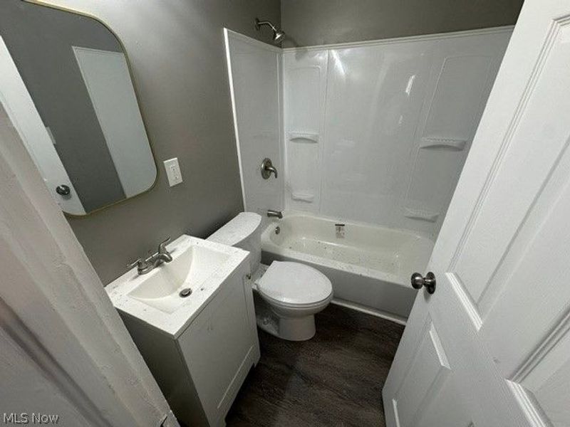 3233 Trowbridge Avenue, Cleveland, OH 44109 Photo 16