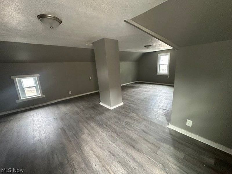 3233 Trowbridge Avenue, Cleveland, OH 44109 Photo 2