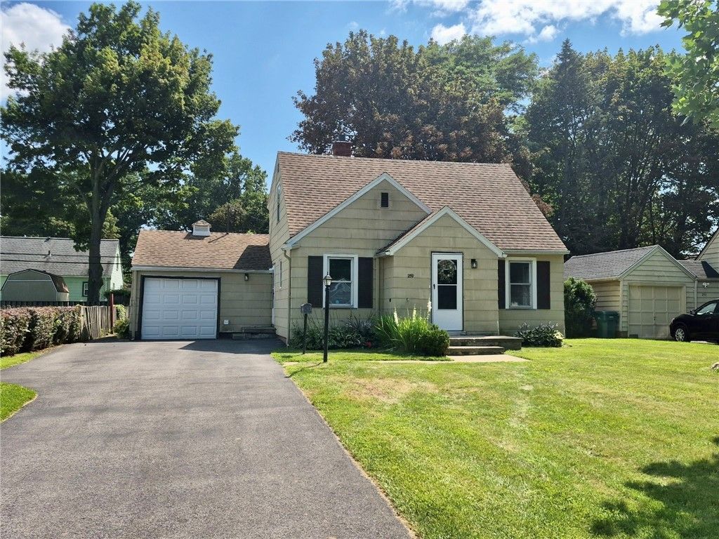 259 Ridgedale Circle, Rochester, NY 14616 Main Photo