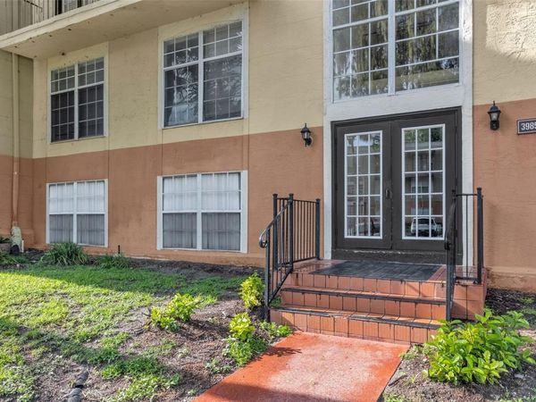 3987 VERSAILLES DRIVE , Unit 3987F, ORLANDO, FL 32808