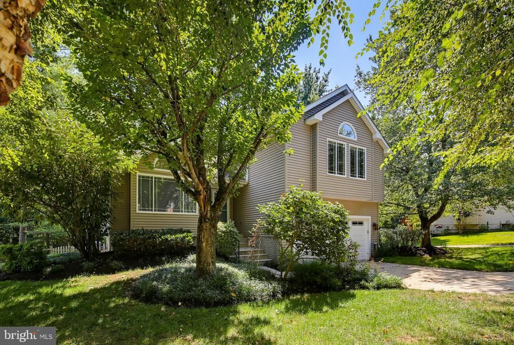9322 WILD GRASS COURT SE , JESSUP, MD 20794