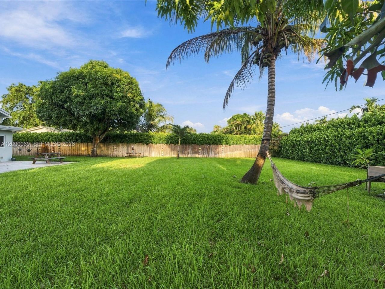 5740 SW 8th St, Plantation, FL 33317 Photo