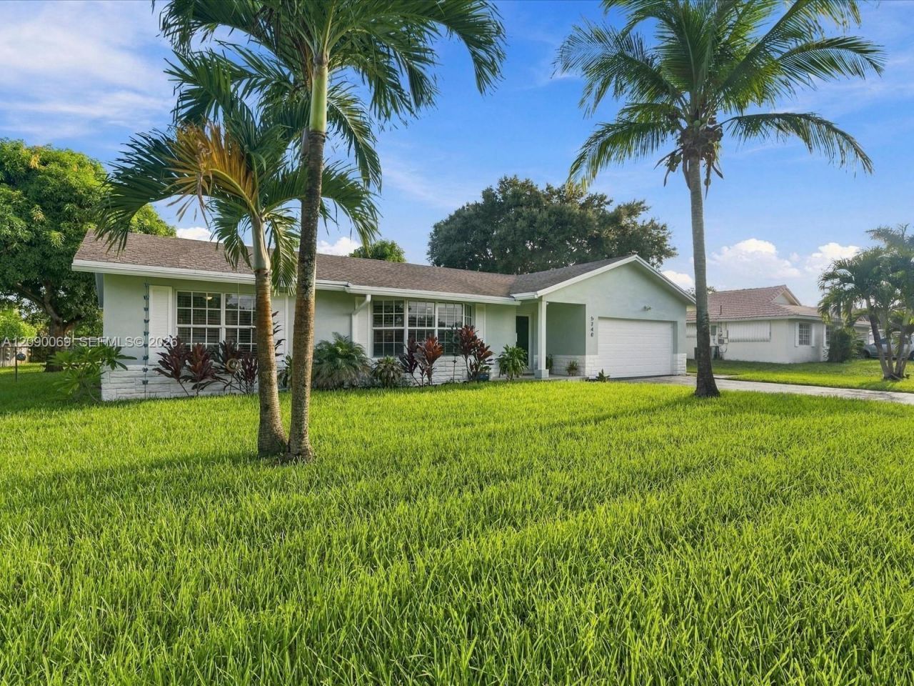 5740 SW 8th St, Plantation, FL 33317 Photo