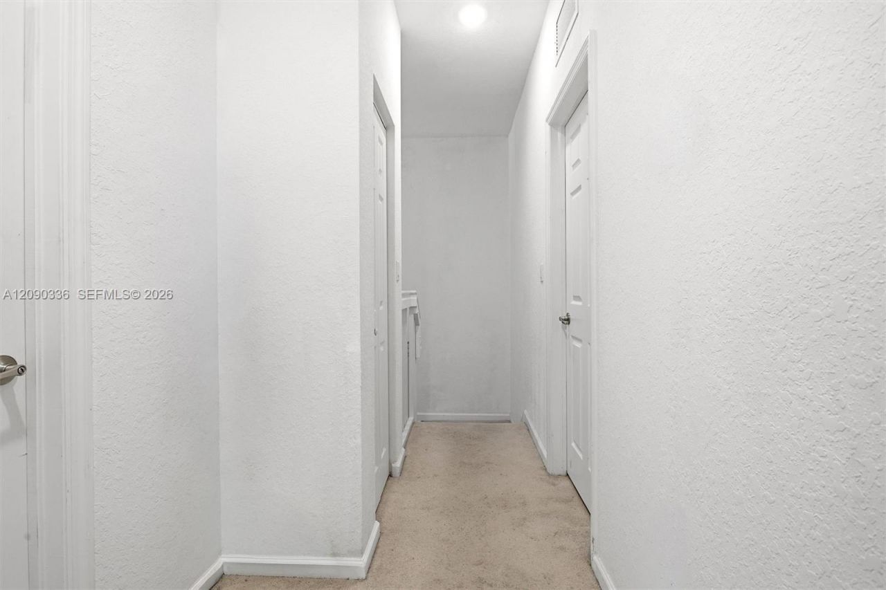 11605 NW 89th St, Unit 228, Doral, FL 33178 Photo