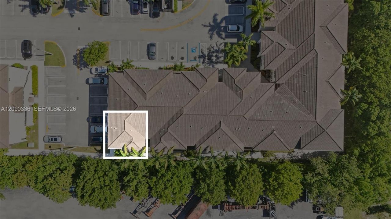 11605 NW 89th St, Unit 228, Doral, FL 33178 Photo