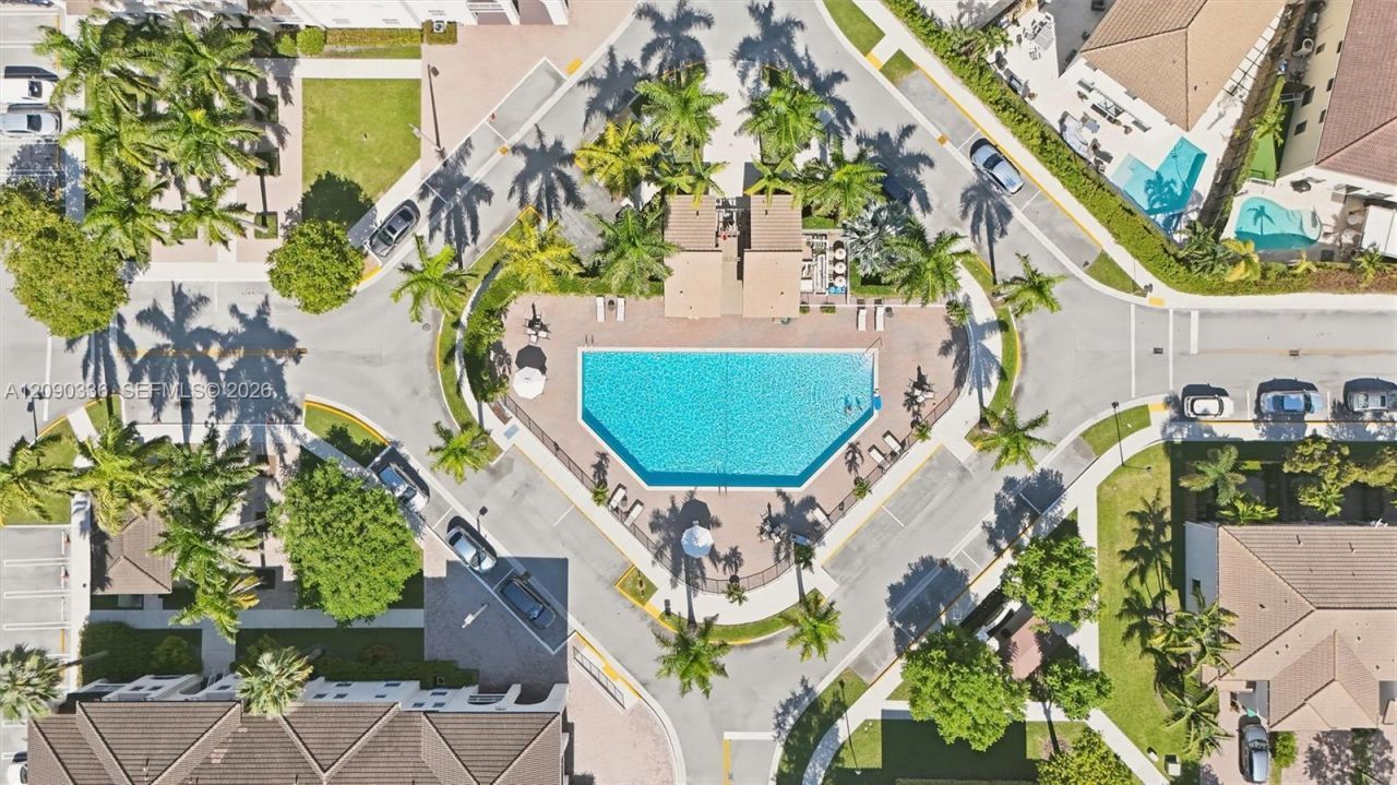 11605 NW 89th St, Unit 228, Doral, FL 33178 Photo