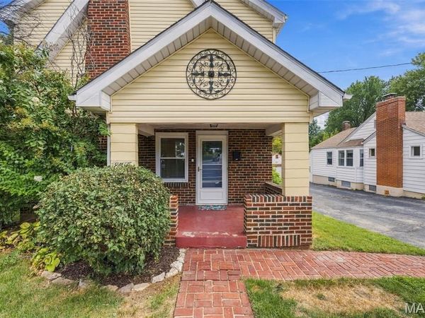 8510 S Laclede Station, St Louis, MO 63123