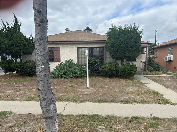9614 Rosecrans , Bellflower, CA 90706