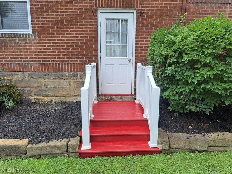 406 E Lincoln Way, Lisbon, OH 44432 Photo 8