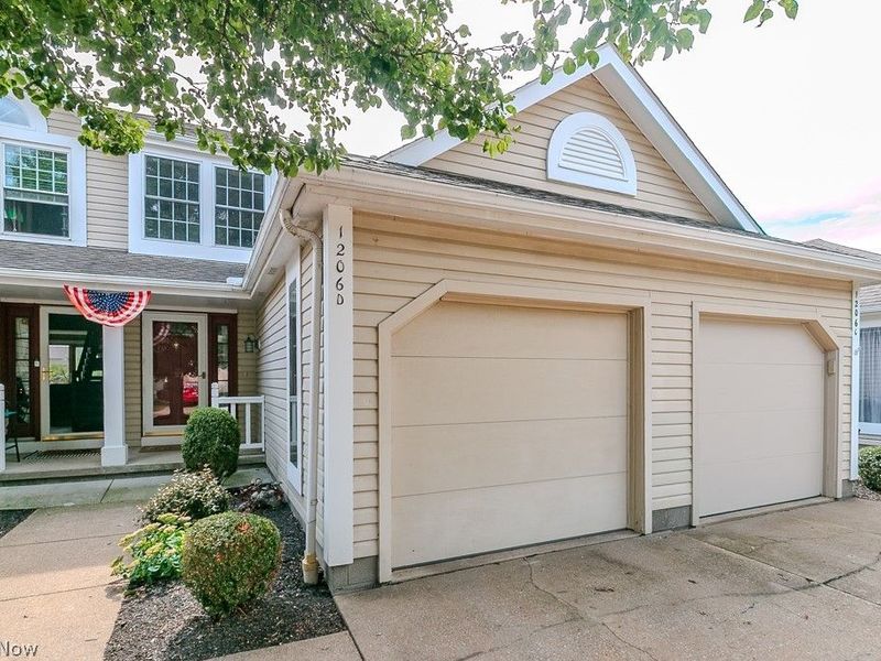 1206 Brookline Place, Willoughby, OH 44094 Photo 1