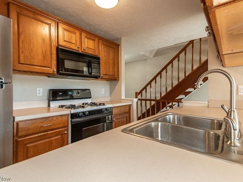 1206 Brookline Place, Willoughby, OH 44094 Photo 6