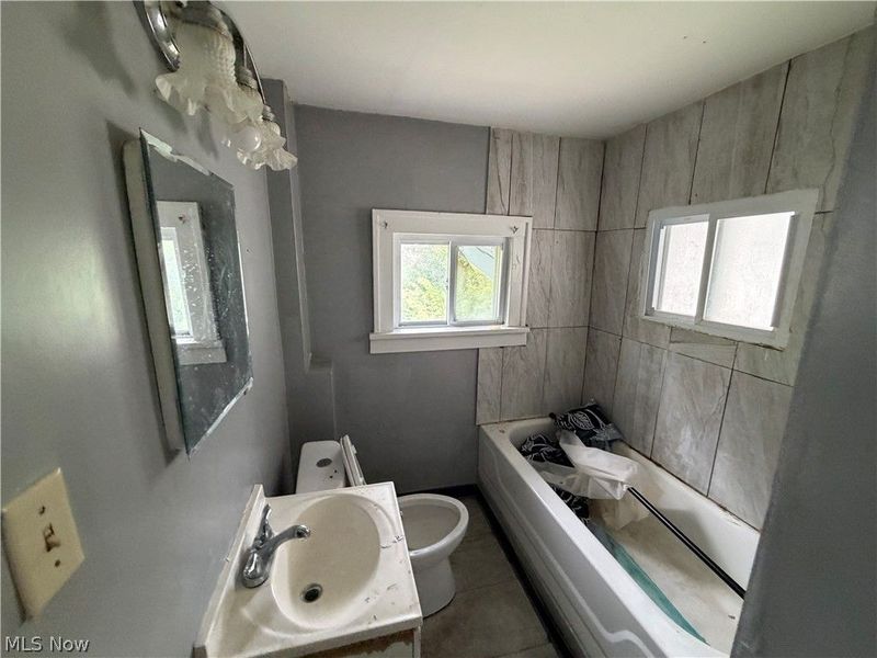 3303 W 123rd Street , Cleveland, OH 44111 Photo 11