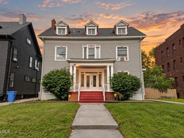 2108 Glenwood Avenue, Toledo, OH 43620
