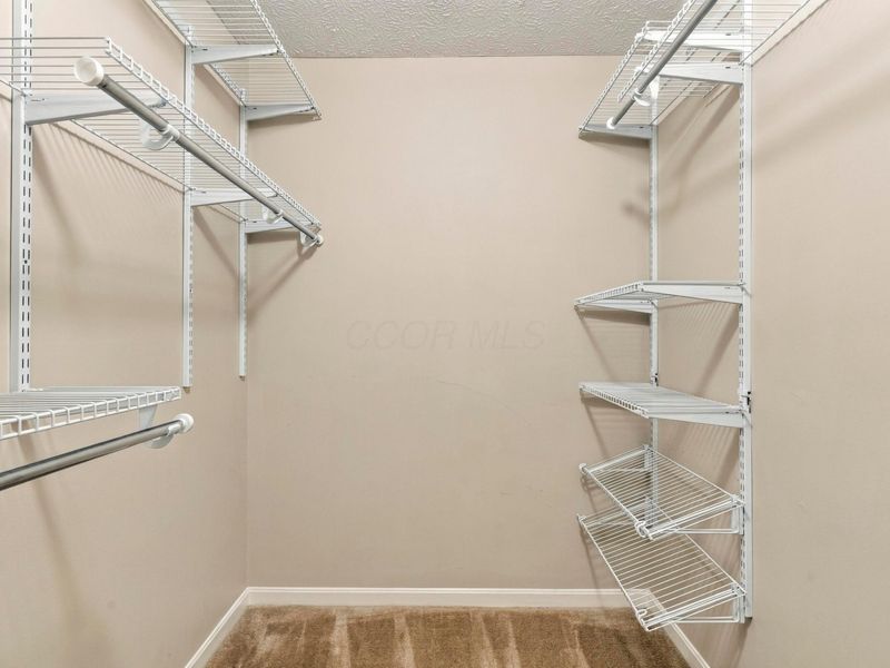 6823 Meadow Creek Drive, Unit 208, Columbus, OH 43235 Photo 33