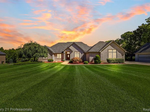 5669 Spruce Trail, Almont Township, Mi 48003