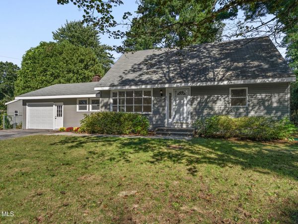 61 Margaret Drive, Ballston Spa, NY 12020