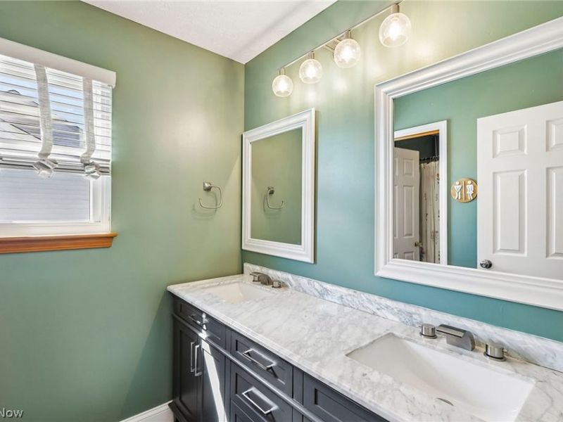 1704 W Ash Drive, Avon, OH 44011 Photo 35