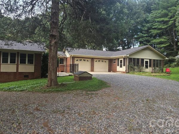 2593 Hickory Highway, Statesville, NC 28677