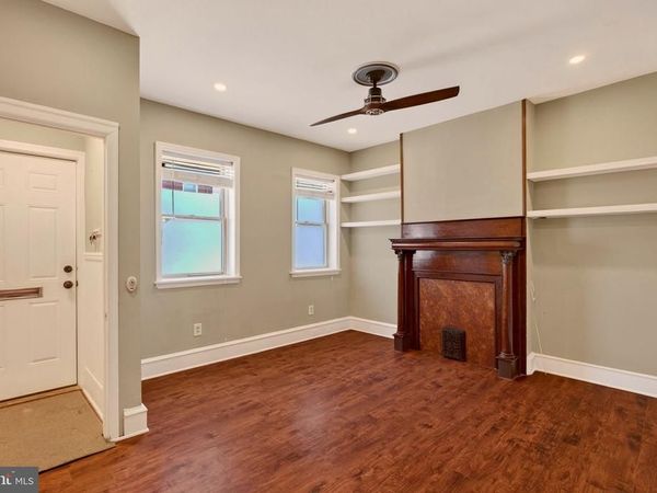 2324 E HAGERT STREET, PHILADELPHIA, PA 19125