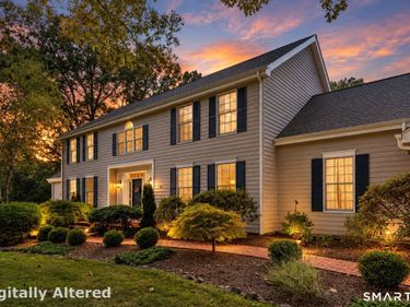 32 Sail Harbour, New Fairfield, CT 06812