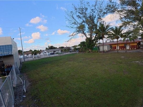 2130 Santa Barbara BLVD , NAPLES, FL 34116