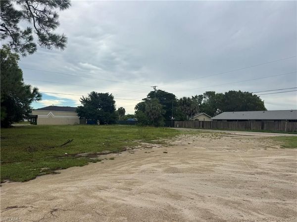 2130 Santa Barbara BLVD , NAPLES, FL 34116